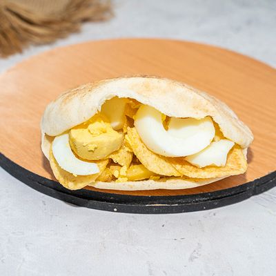 Potato Chips With Eggs