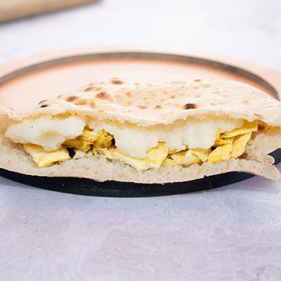 Mashed Potato With Omelette Sandwich