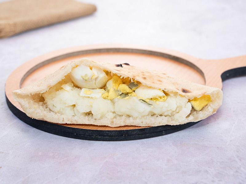 Mashed Potato With Boiled Eggs Sandwich