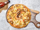 Mix Seafood With Ranch Sauce Pizza