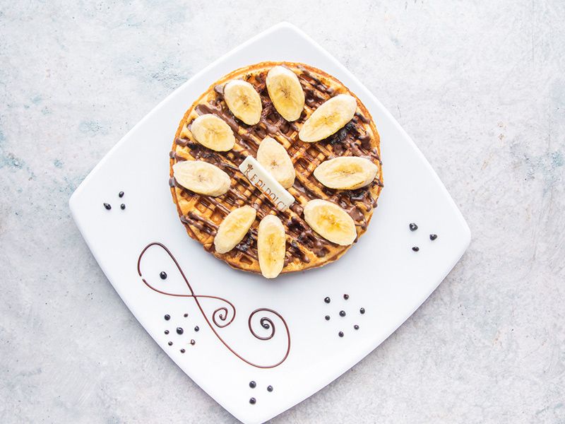 Nutella Chocolate With Banana Waffle