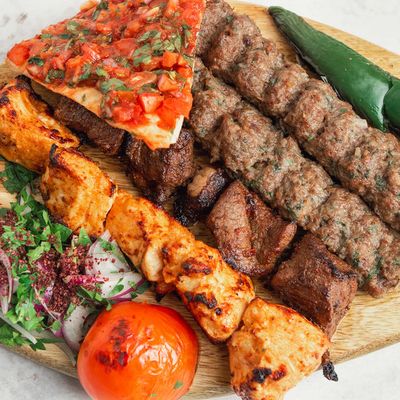 1/4 Kilo Mix Kebab Meal