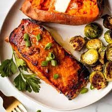 Grilled Salmon Fillet Fajita Platter