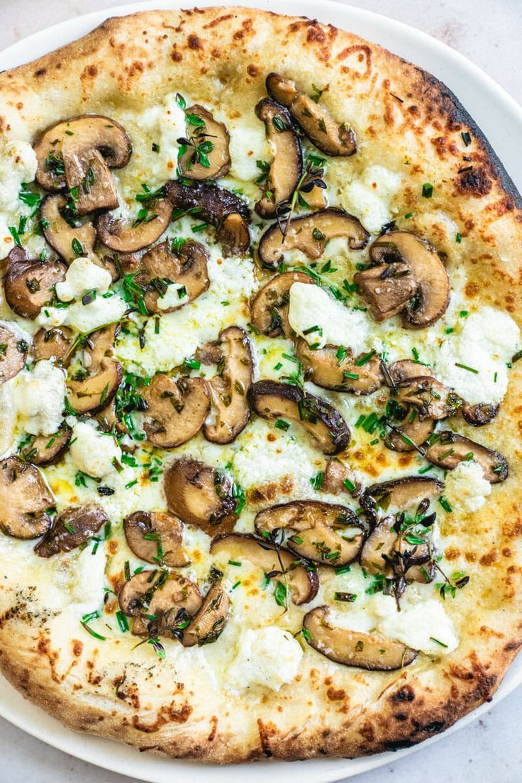 Mix Cheese With Mushroom Pizza