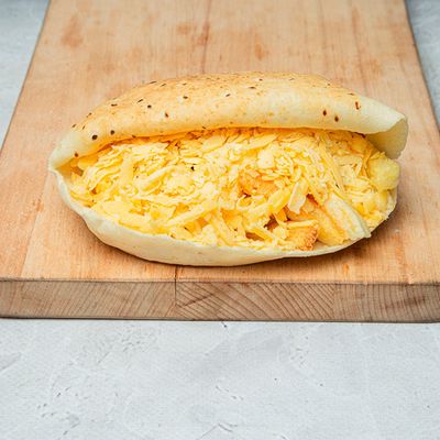 French Fries With Roumi Cheese Sandwich