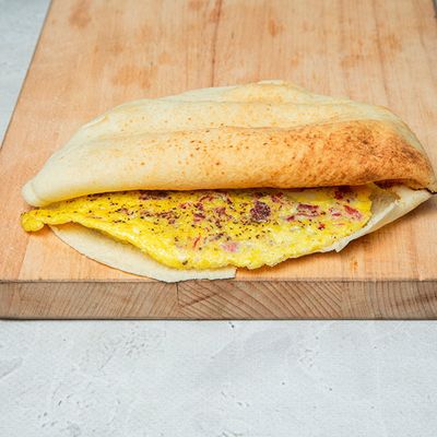 Omelette With Pastrami Sandwich