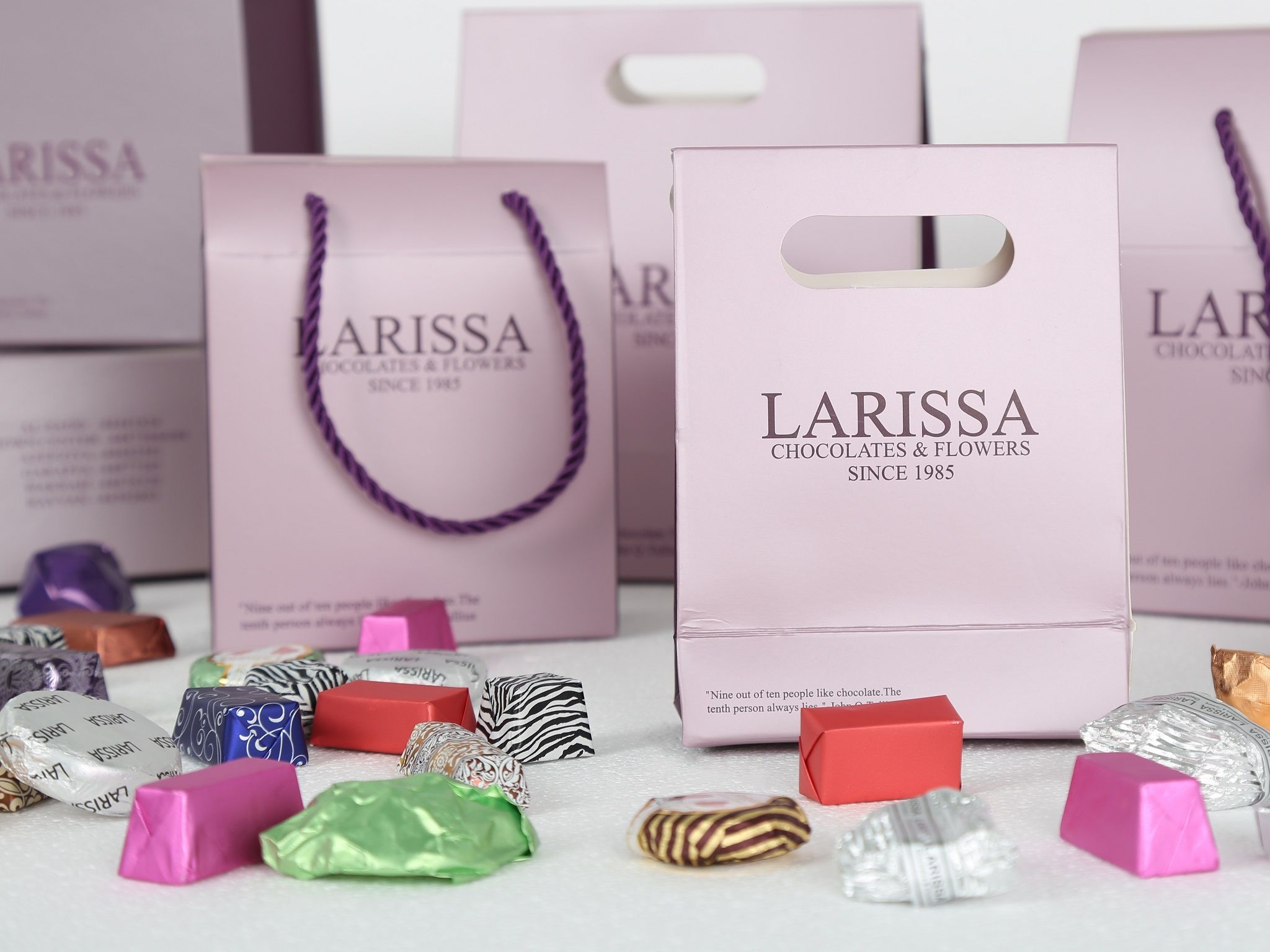 Larissa chocolates and flowers delivery in Doha, Duhail and many other