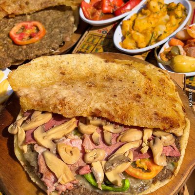 Mix Beef Bacon and Mushroom Hawawshi