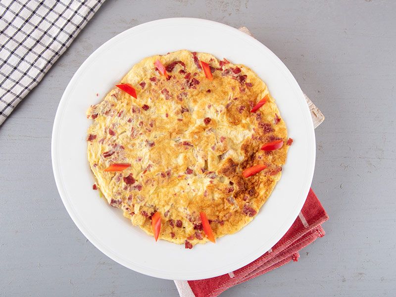 Oriental Sausage Omelette Eggs Platter