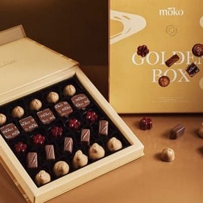 25 Pieces Golden Box