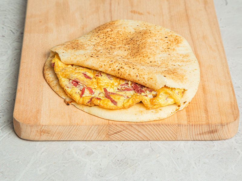 Eggs with basturma