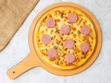 Salami Pizza