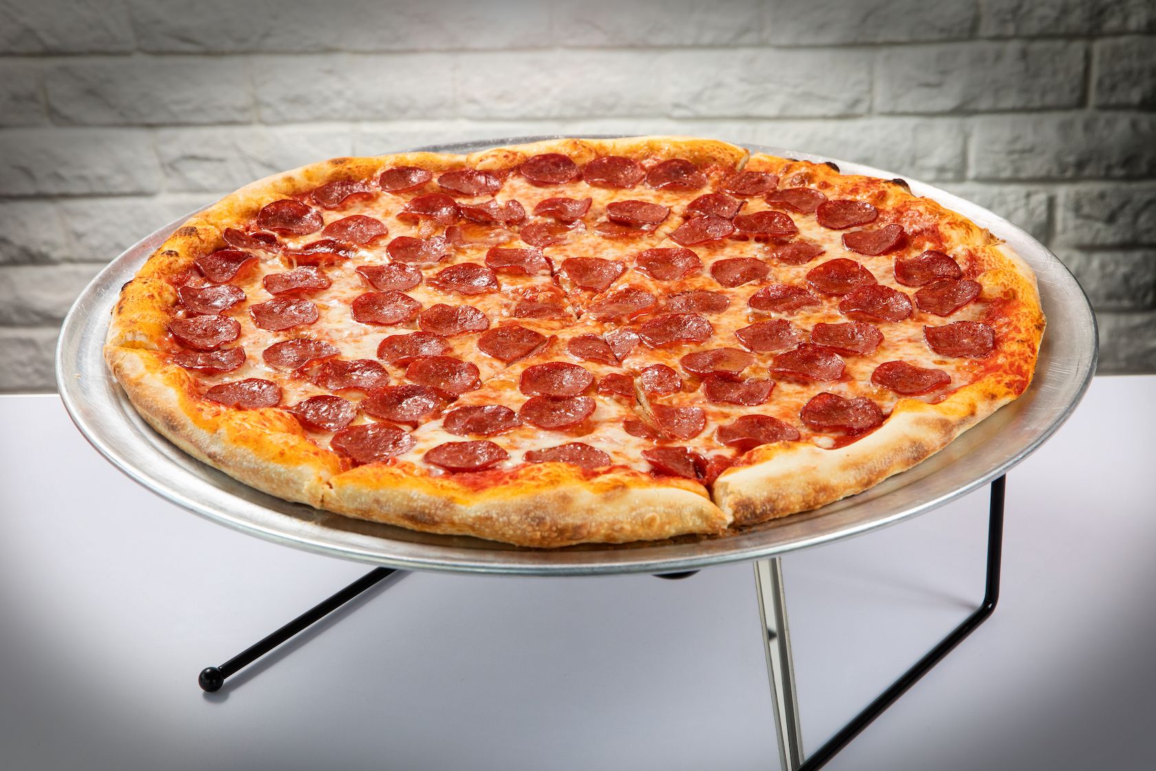 Pizza Box delivery service in Qatar Talabat