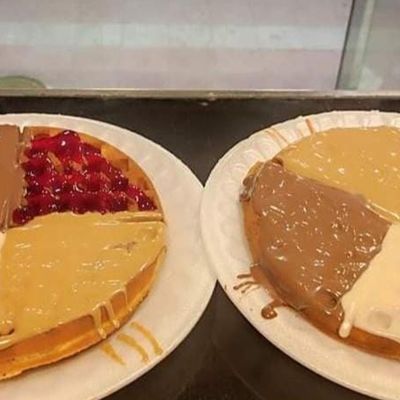 2 Four Seasons Waffles