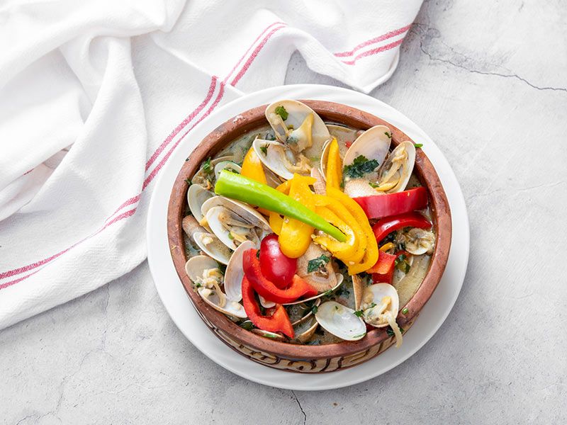 Peeled Clams With Cream Soup