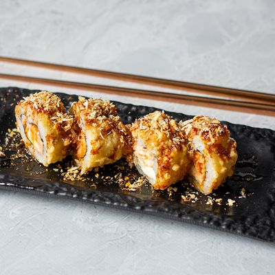 Hot Ura Salmon Roll