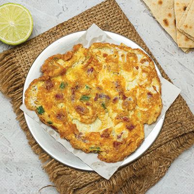 Box Of Omelette Eggs With Pastrami