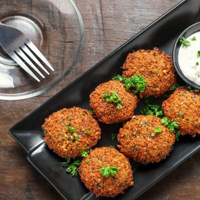 Pastrami falafel