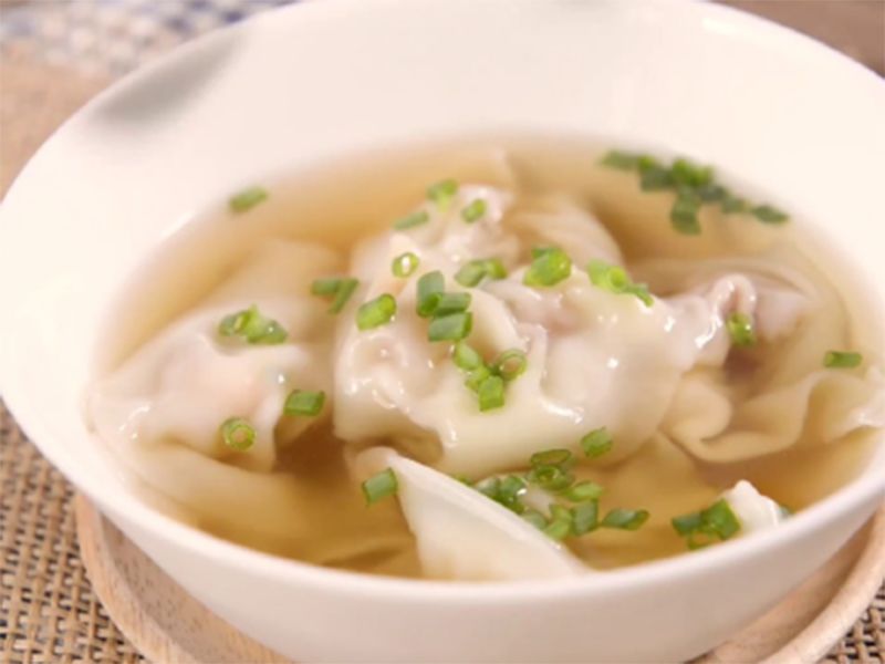 36. Keaw Nam Kung Soup