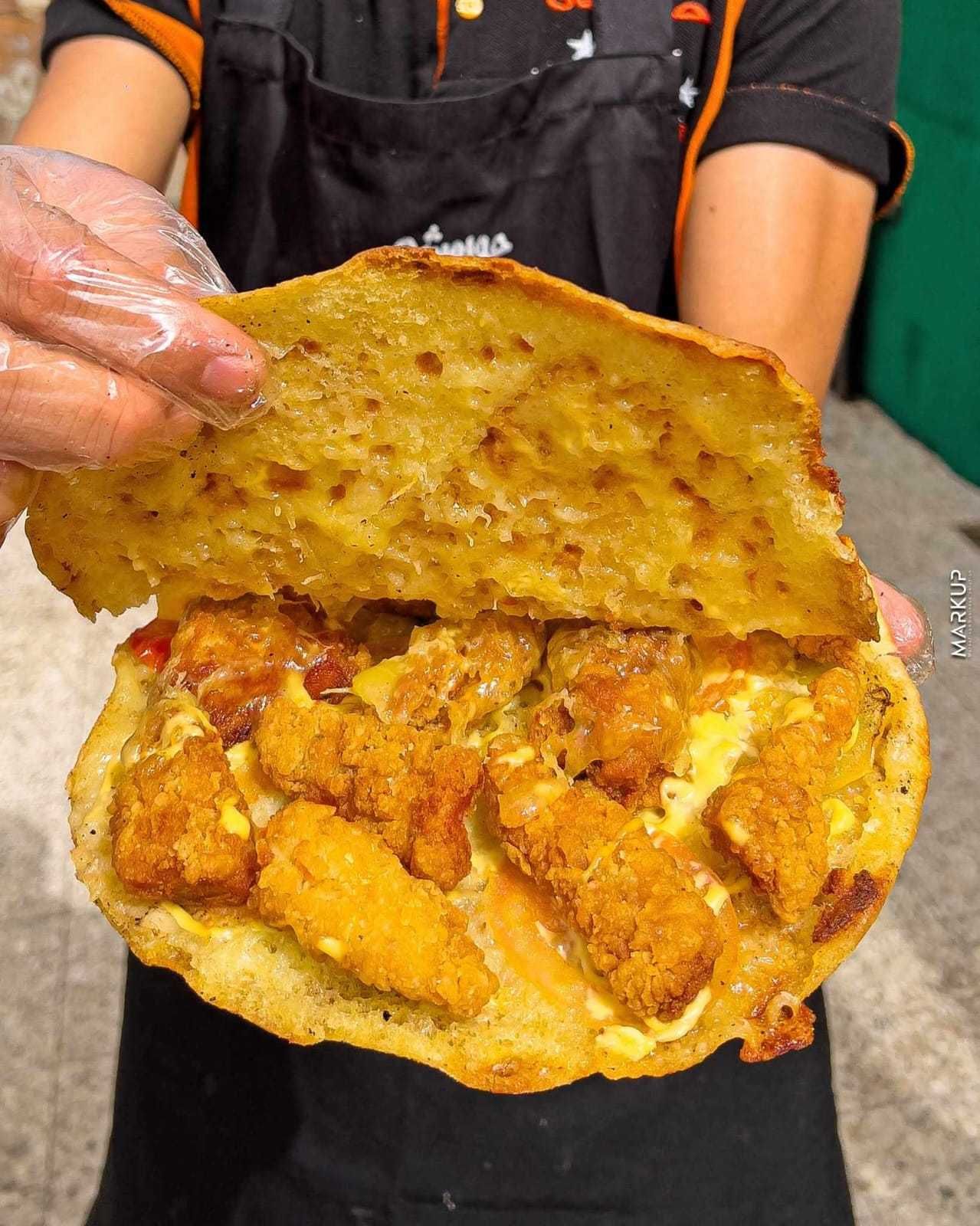 Fried Chicken Hawawshi