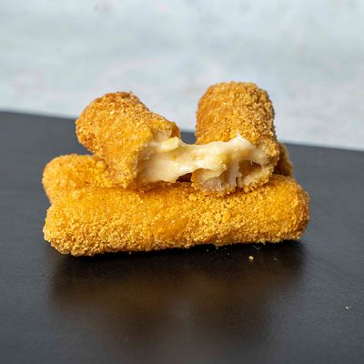 3 Mozzarella sticks