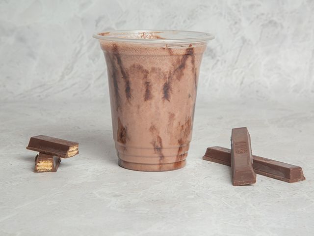 Kitkat Chocolate Milkshake