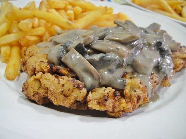 Escalope Beef With Chicken Liver Platter