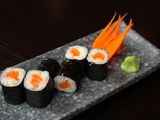 Maki Salmon