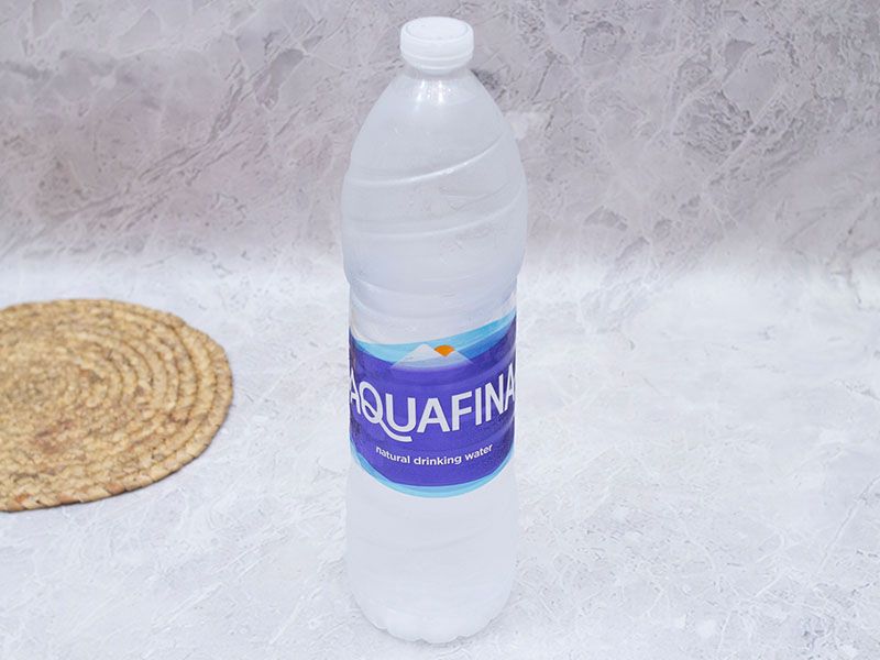 Large Mineral Water