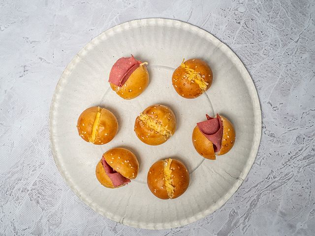 Roumi Cheese and Luncheon Mini Sandwich