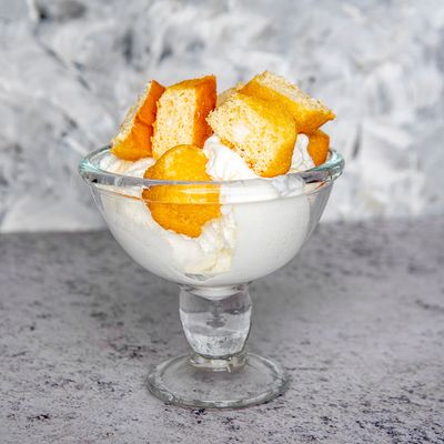 Twincies with ice cream