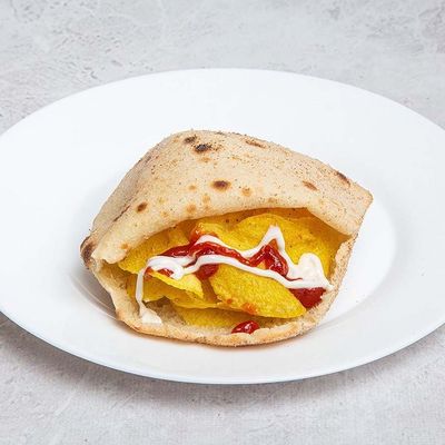 Potato chips sandwich with ketchup and mayonnaise