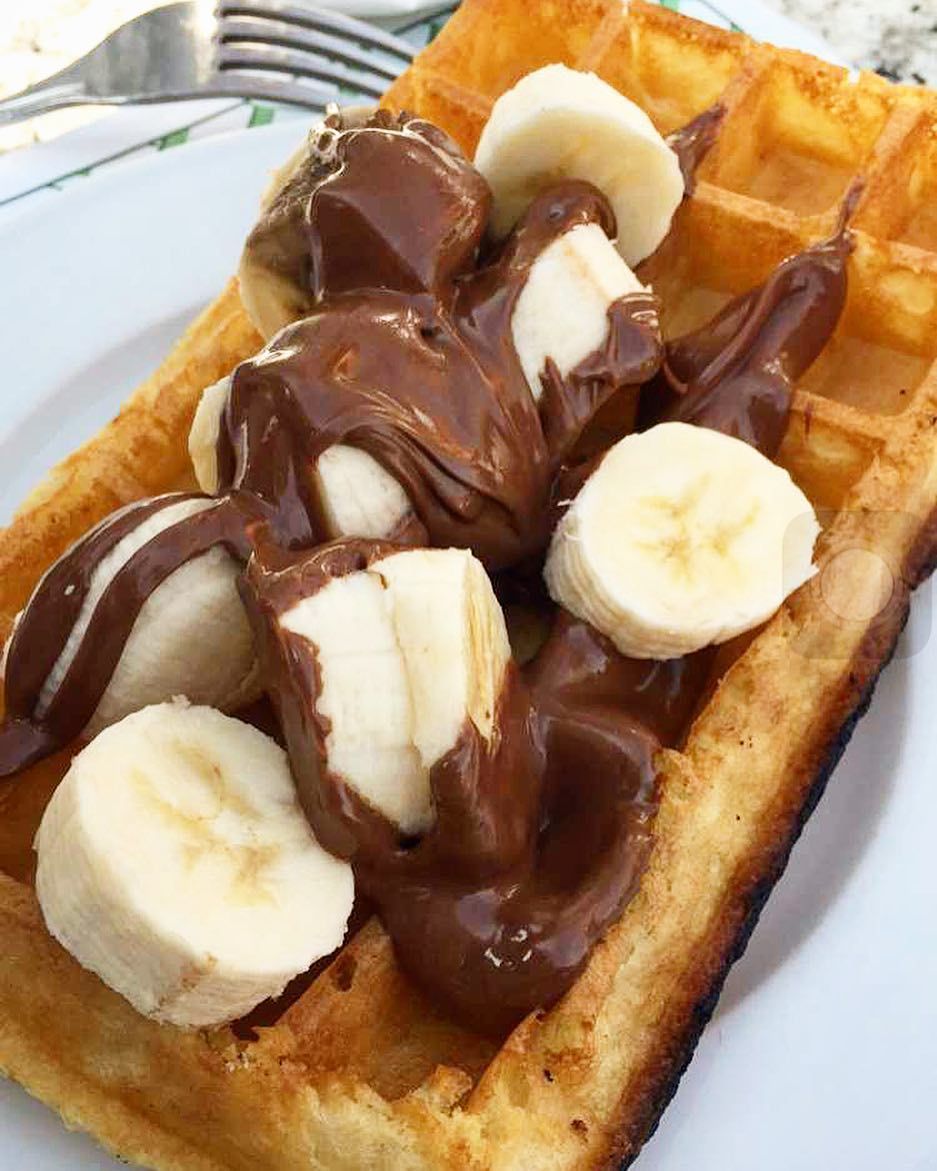 Banana with Nutella Waffle