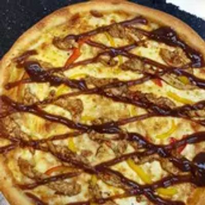 BBQ Chicken Pizza M