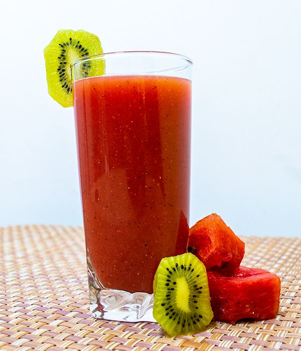 Kiwi With Watermelon Juice