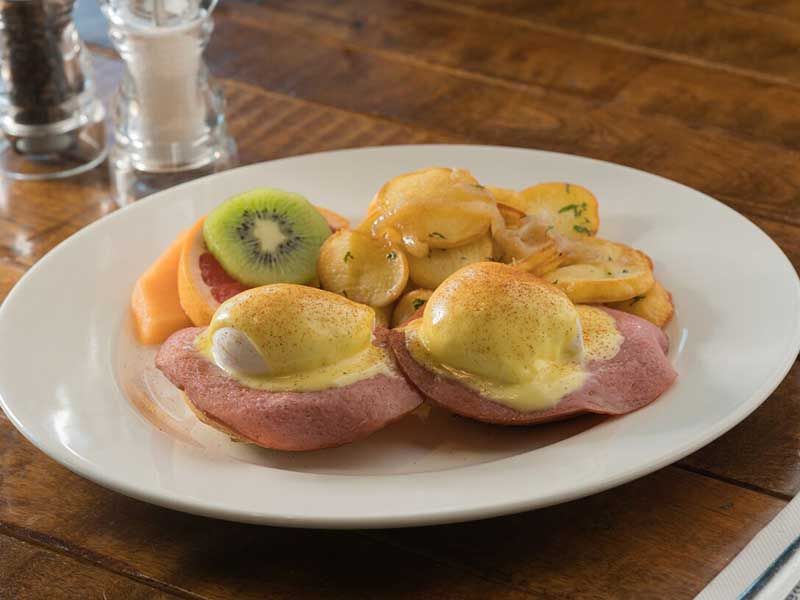Classic Benedict Organic Platter