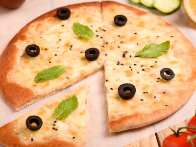 Olives With Mozzarella Cheese Manoucheh