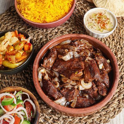 Beef tagine with onions