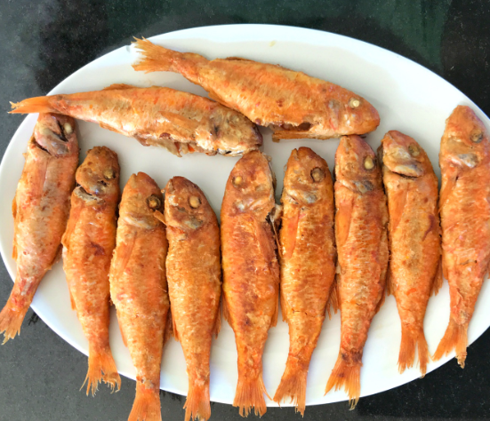 Fried Red Mullet Fish 1/2 Kg