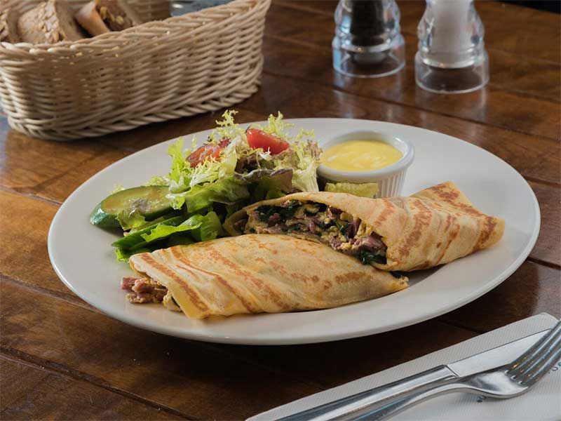 Eggspection Crepe