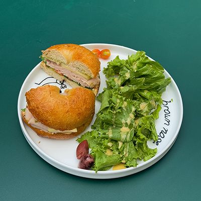 Turkey And Cheese Bagel