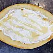 Labneh Honey Manoucheh