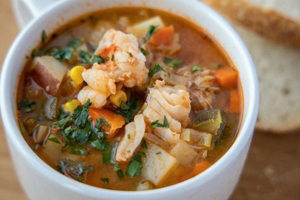 Seafood soup With bones