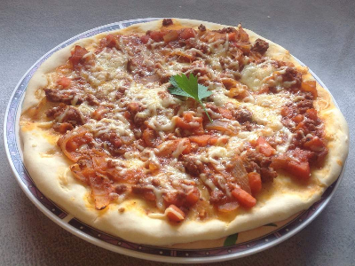 Bolognese Pizza