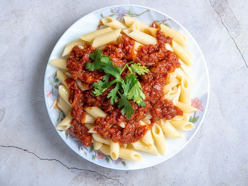 Pasta with Tomato Sauce