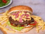 Mac And Cheese Burger Sandwich