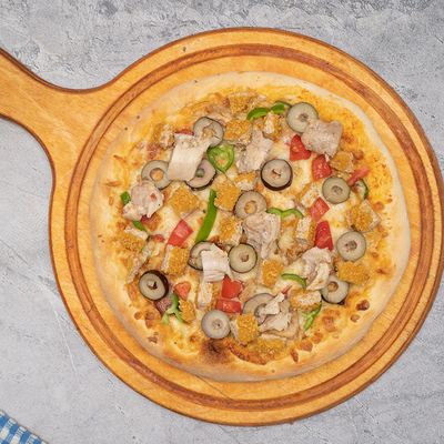 Mix Chicken Pizza.