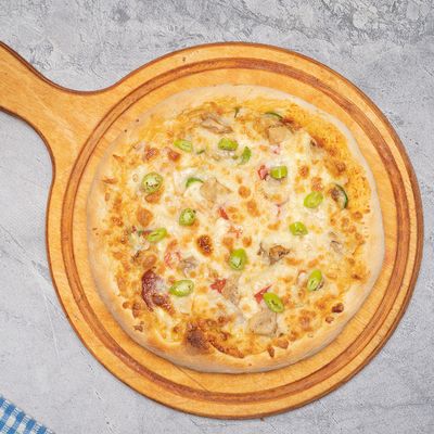 Spicy Chicken Pizza