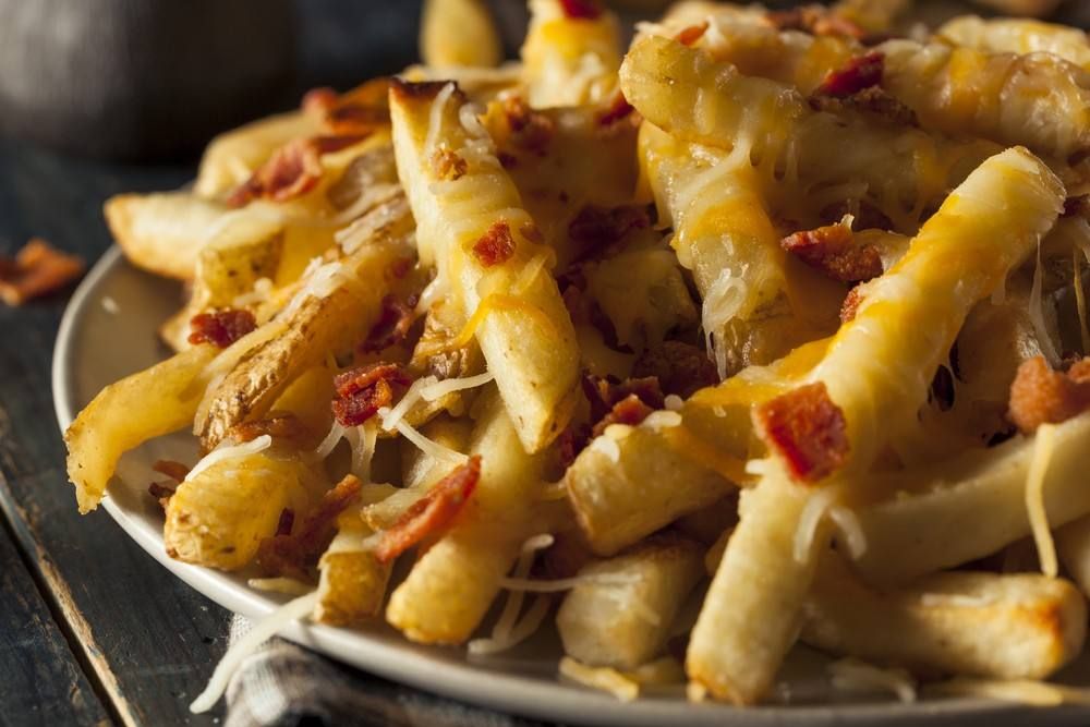French Fries With Cheddar Cheese And jalapeno
