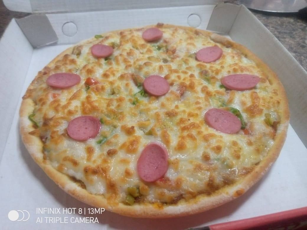 Hot Dog Pizza